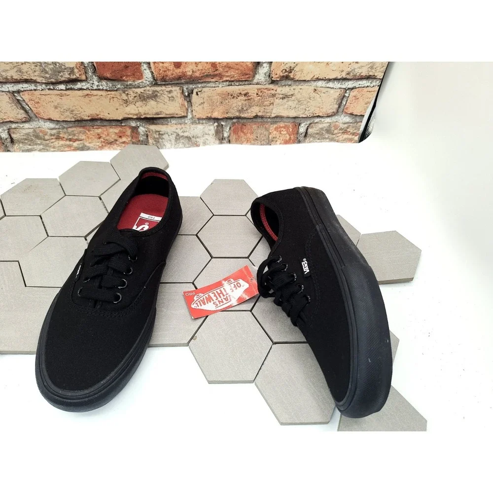Vans Authentic Pro Triple Black Skateboard‎ Shoes Men 6.5 / Women 8 2010s Rare